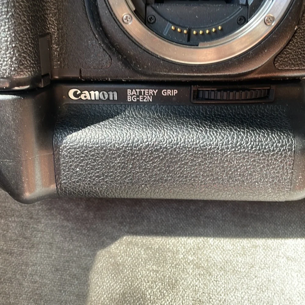 Canon EOS 50D with battery grip BG-E2N